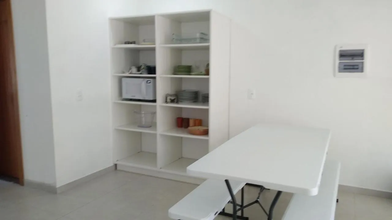 Casa Com Dois Pavimentos Nova, Em Mariscal Vila Bombinhas
